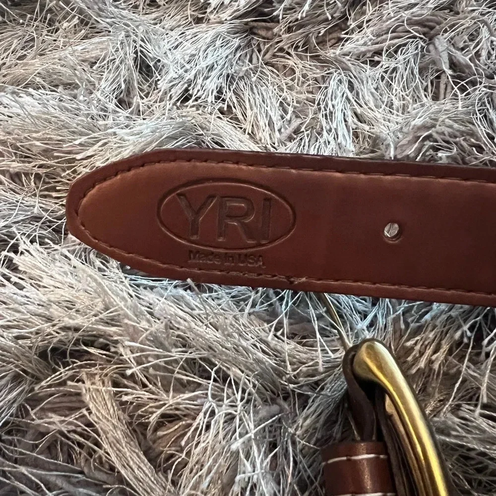 YRI Men’s Golf Belt Size 50 Leather Brass Buckle The Hamlet H NY Made In USA